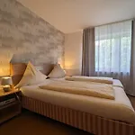 Berghof Wasserkuppe & Gaestehaus Fuldaquelle 3*