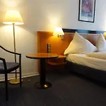 Berghof Wasserkuppe & Gaestehaus Fuldaquelle 3*