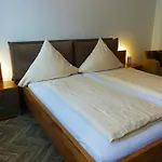 Berghof Wasserkuppe & Gaestehaus Fuldaquelle