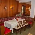 Berghof Wasserkuppe & Gaestehaus Fuldaquelle Hotel