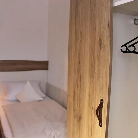 Berghof Wasserkuppe & Gaestehaus Fuldaquelle 3* Gersfeld