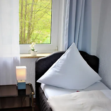 Berghof Wasserkuppe & Gaestehaus Fuldaquelle 3*