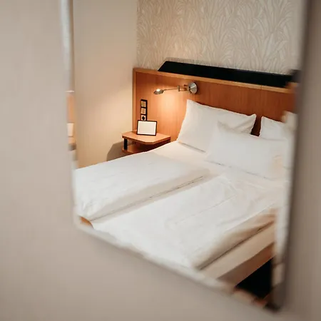 Bed & Breakfast Berghof Wasserkuppe Und Gaestehaus Fuldaquelle 3*