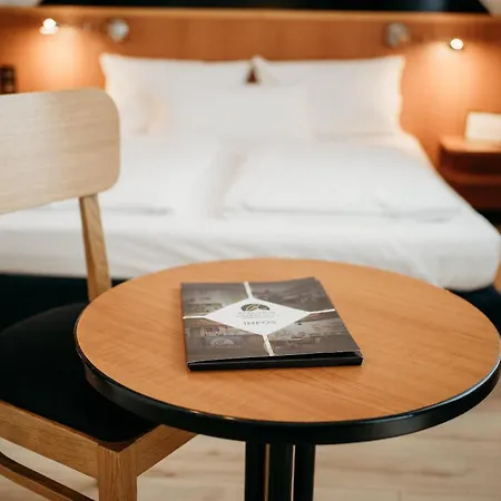 Bed & Breakfast Berghof Wasserkuppe Und Gaestehaus Fuldaquelle