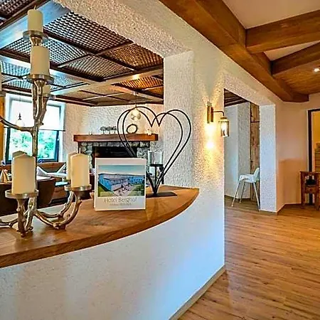 Berghof Wasserkuppe Und Gaestehaus Fuldaquelle 3* Gersfeld