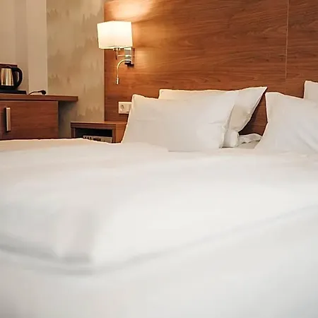 Berghof Wasserkuppe Und Gaestehaus Fuldaquelle Hotel 3*