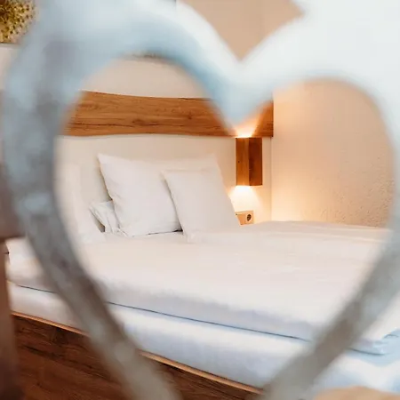 Berghof Wasserkuppe Und Gaestehaus Fuldaquelle Hotel 3*
