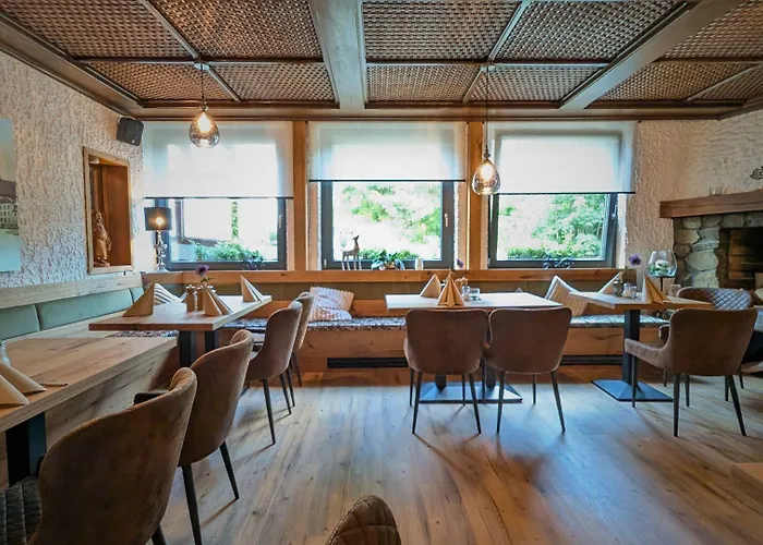 Hotel Genussgasthof Fuldaquelle&berghof Wasserkuppe 3*